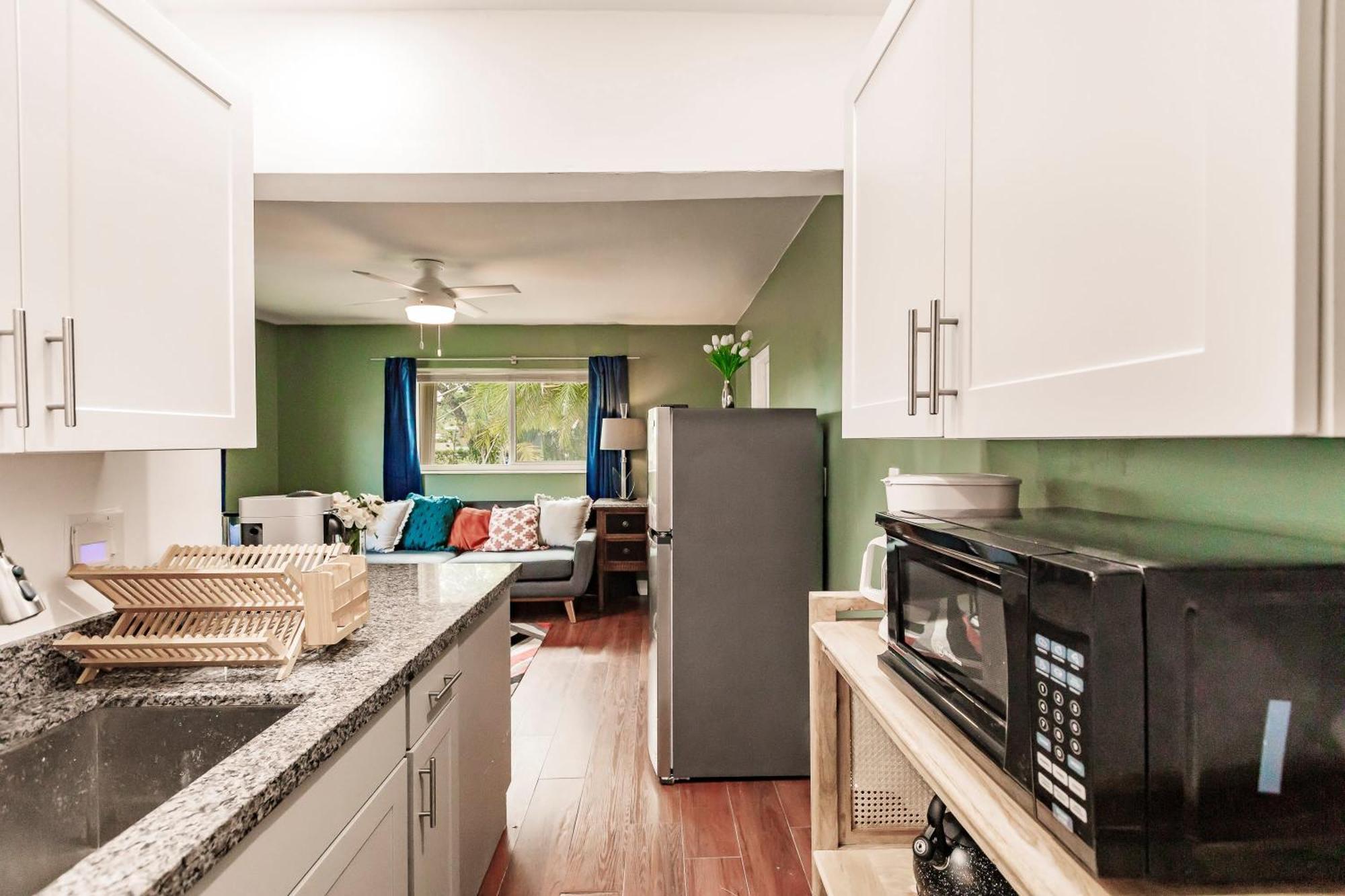 Bnb Hyperion - Updated 1B1B Hideaway - Sleeps 3 Hollywood Exterior foto